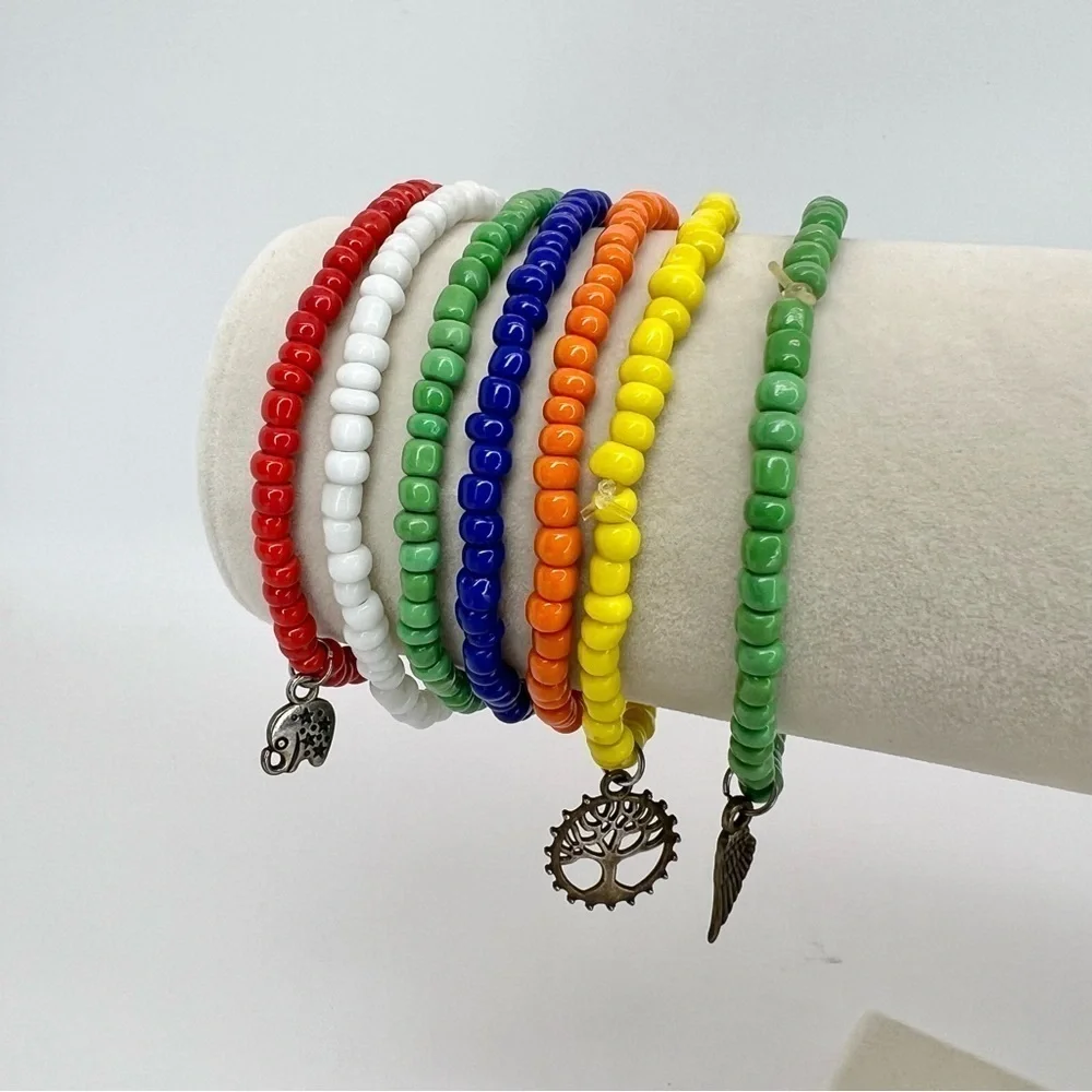 7 Glass Seed Bead Stretch Bracelets With Charms, Vibrant Multiple Colors, EUC
